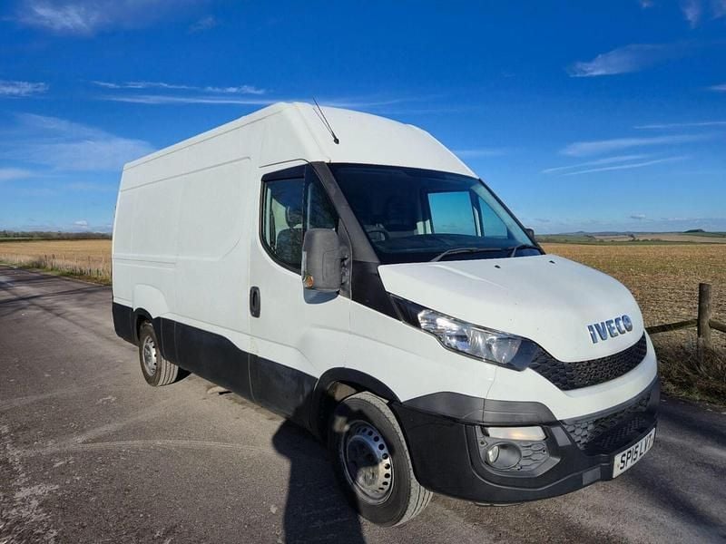 White Used 2015 Iveco Daily Sedan | £6,750 (Super price) - Image 1/4