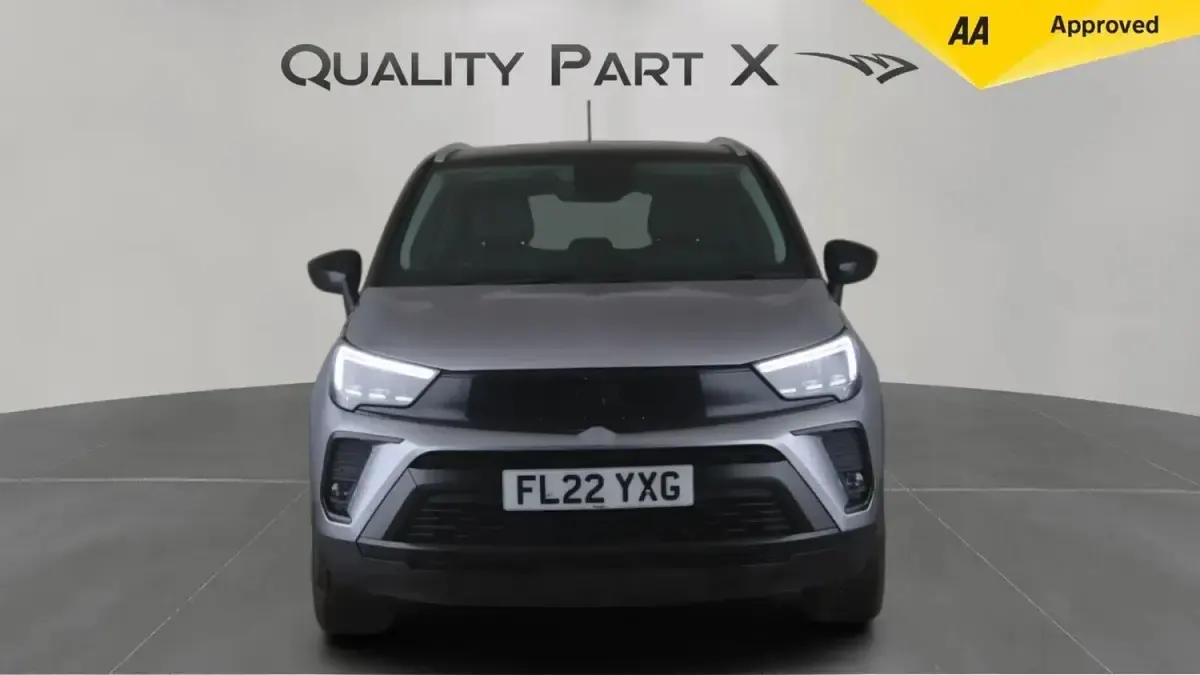 Usado Vauxhall Crossland Ultimate 120 HP (88 kW) 2022 Cinzento SUV