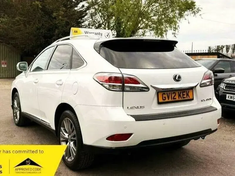 Used Lexus RX450h Luxury Line 2012 White SUV