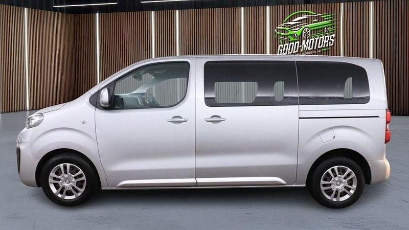 Used Peugeot Traveller Business-Line 116 HP (85 kW) 2018 Silver MPV