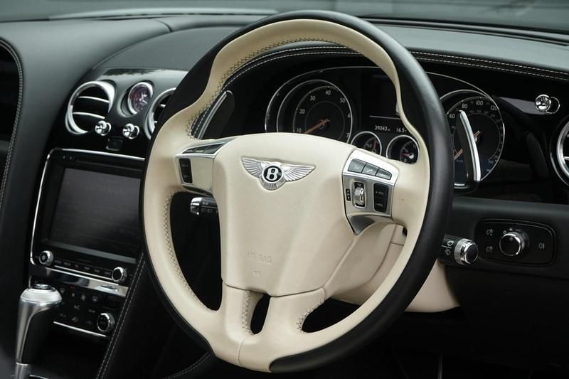 Used Bentley Flying Spur 507 HP (372 kW) 2017 Black Sedan