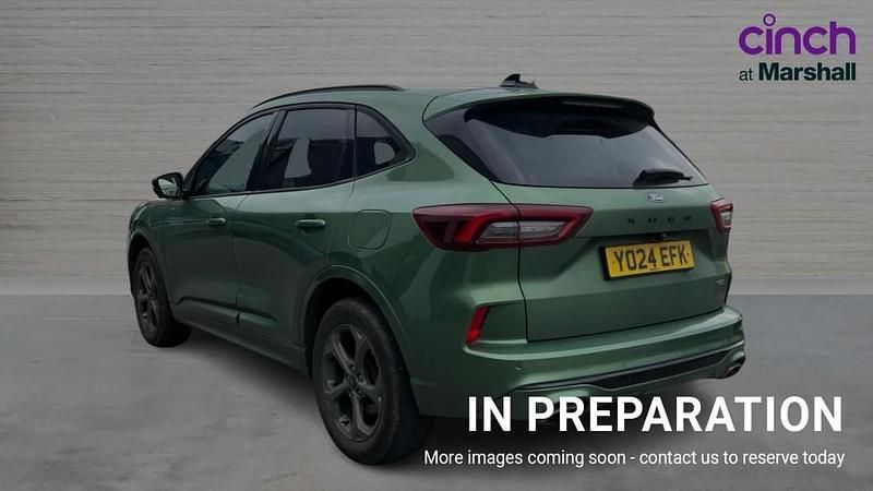 Used Ford Kuga ST-Line 243 HP (178 kW) 2024 Green SUV