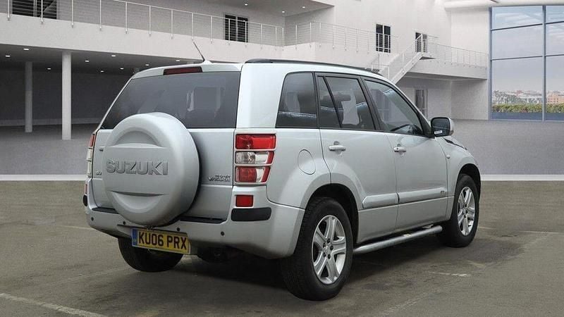 Used Suzuki Grand Vitara 2006 Silver SUV