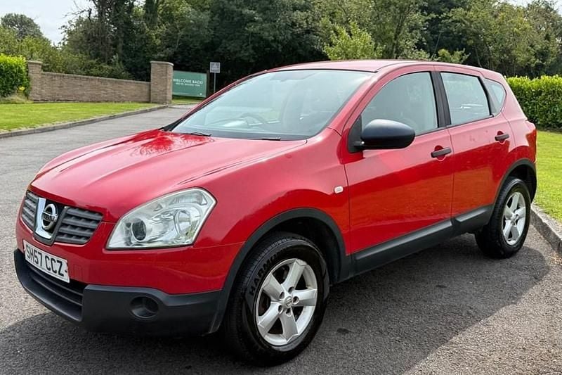 Red Used 2007 Nissan Qashqai Visia SUV | £1,850 (Fair price) - Image 1/1
