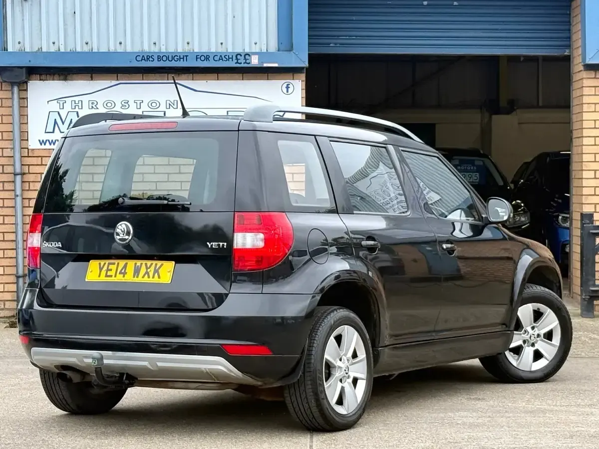 Used Skoda Yeti 105 HP (77 kW) 2014 Black SUV