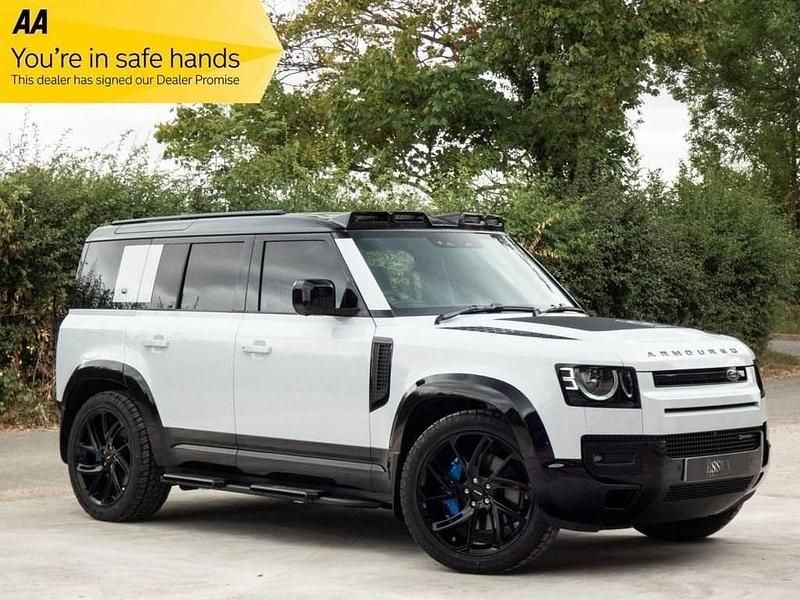 White Used 2022 Land Rover Defender HSE Dynamic SUV | £71,995 - Image 1/4