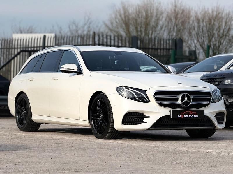 Used Mercedes E220 AMG line 194 HP (142 kW) 2018 White Estate