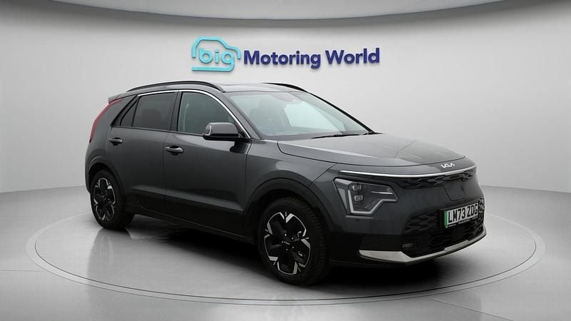 Used Kia e-Niro 147 kW (201 HP) 2024 Grey SUV