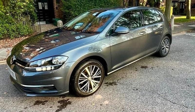 Grey Used 2019 VW Golf VII SE Hatchback | £12,999 (Fair price) - Image 1/4