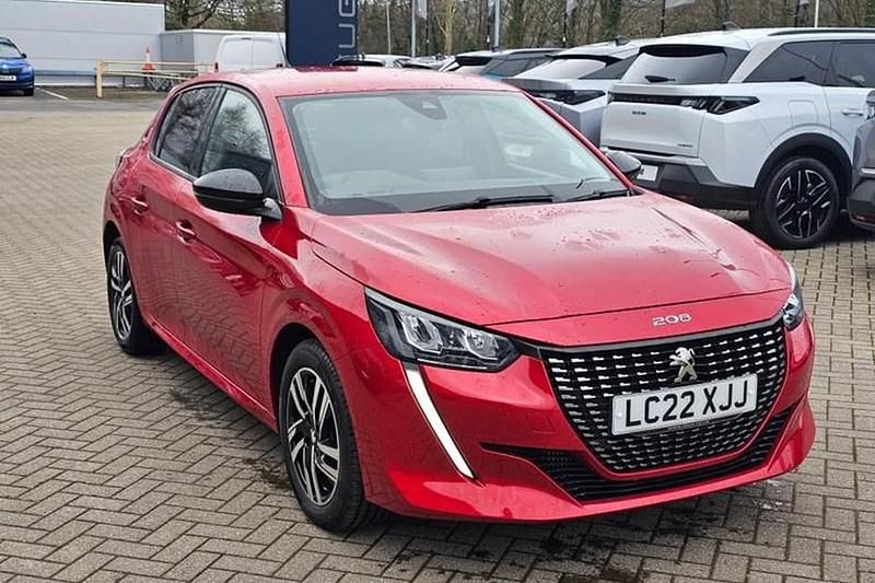 Used Peugeot 208 Allure Premium 100 HP (73 kW) 2022 Red Hatchback