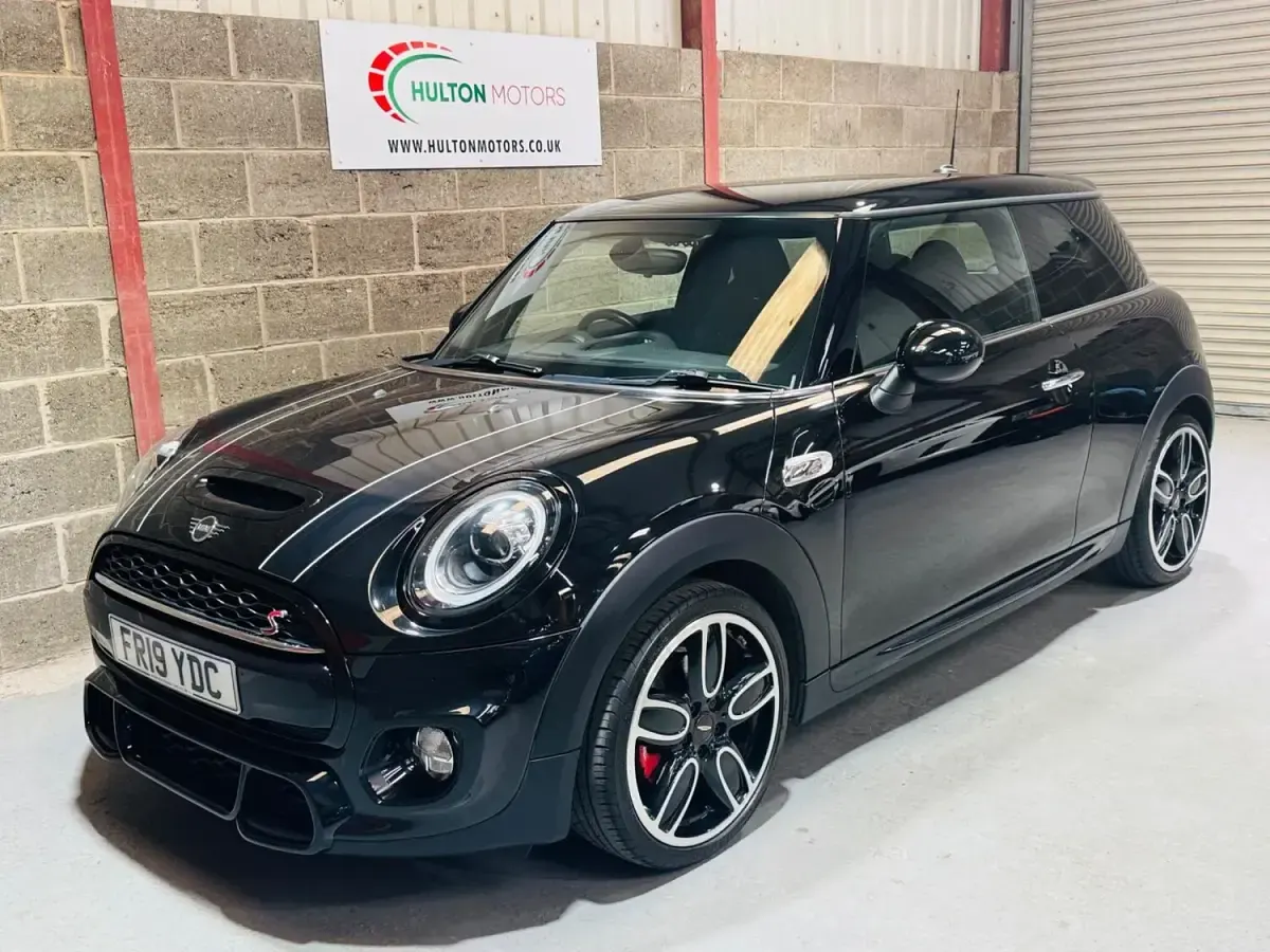 Used Mini Cooper S Hatch 2019 Black Hatchback