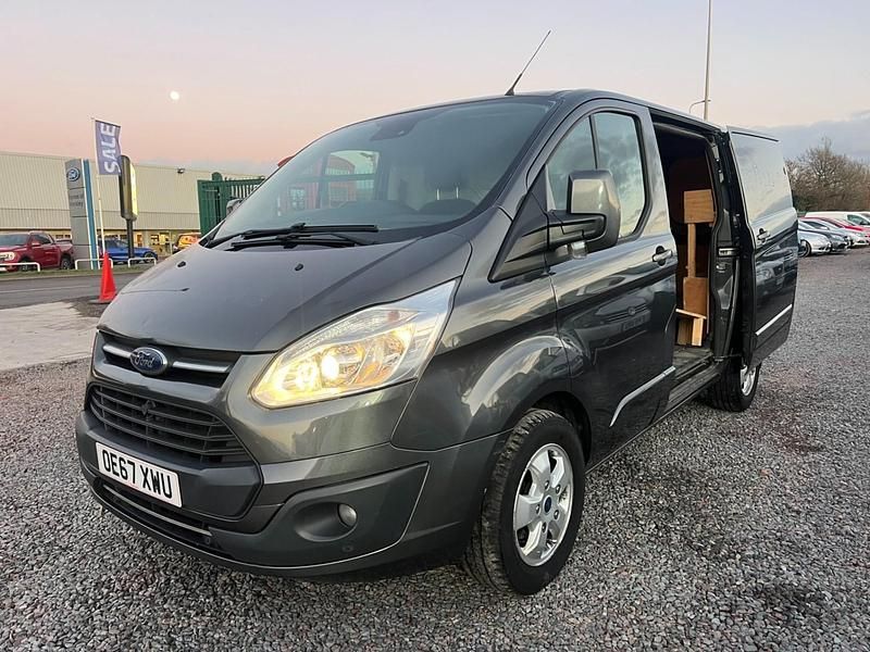 Used Ford Transit Custom Limited 130 HP (95 kW) 2018 Grey Van