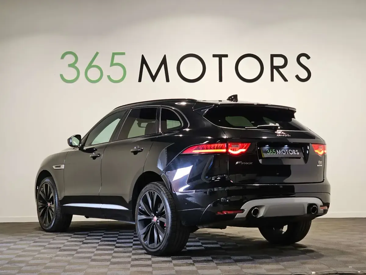Used Jaguar F-Pace S 300 HP (220 kW) 2016 Black SUV