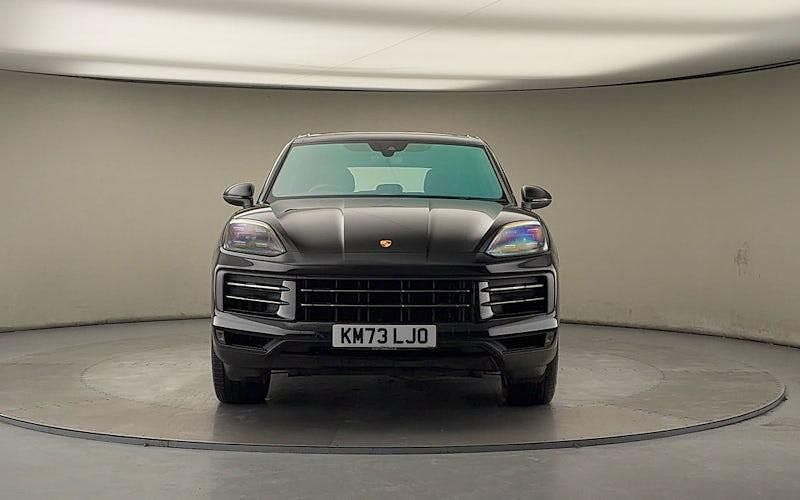 Used Porsche Cayenne 470 HP (345 kW) 2025 SUV