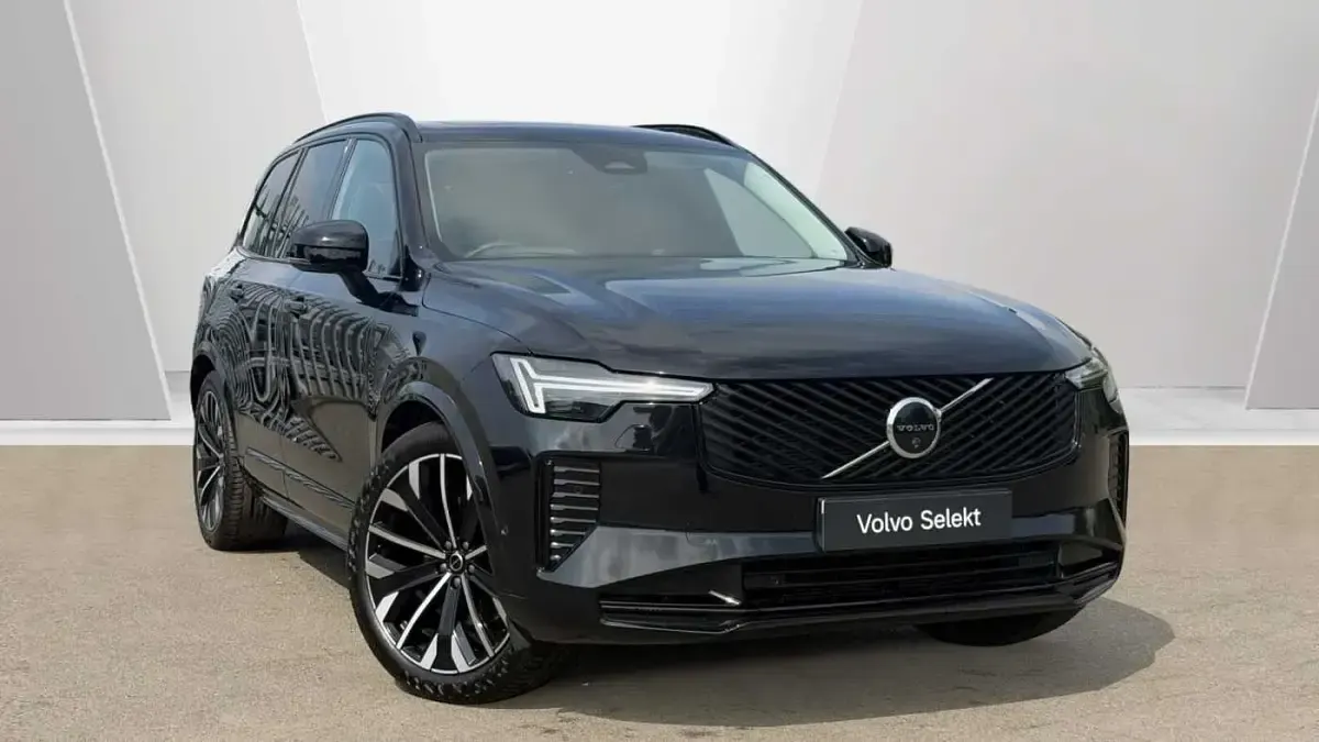 Used Volvo XC90 Ultra 250 HP (183 kW) 2025 SUV
