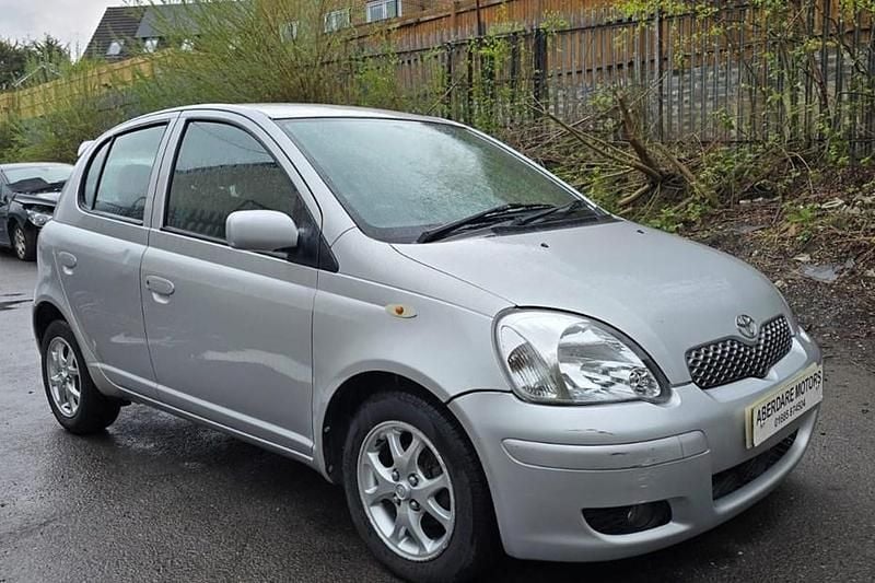 Used Toyota Yaris 2005