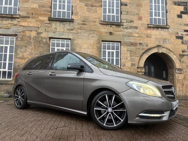 Grey Used 2013 Mercedes B200 MPV | £6,999 (Fair price) - Image 1/4