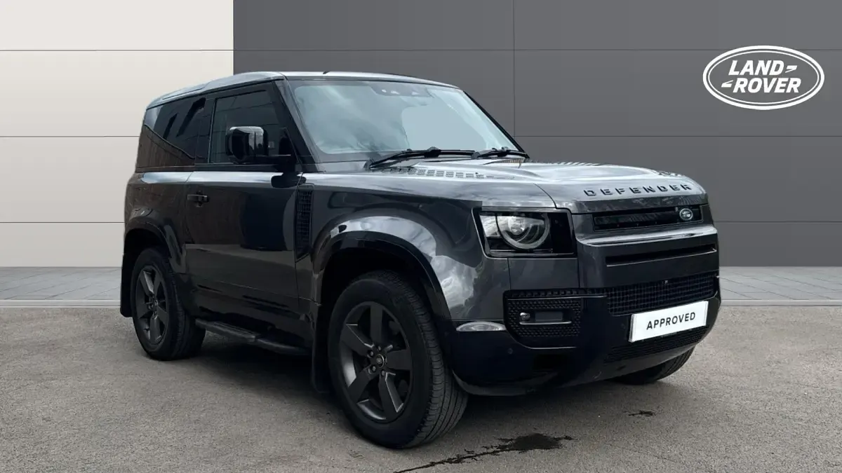 Usado Land Rover Defender HSE Dynamic 249 HP (183 kW) 2024 SUV