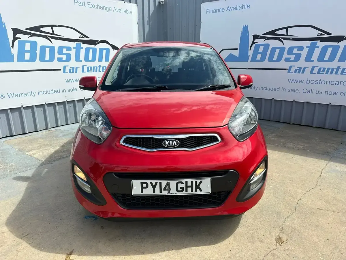 Used Kia Picanto 68 HP (50 kW) 2014 Red Hatchback