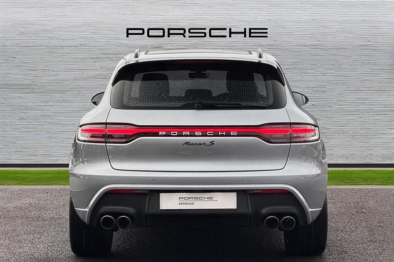 Used Porsche Macan S 380 HP (279 kW) 2023 Silver SUV