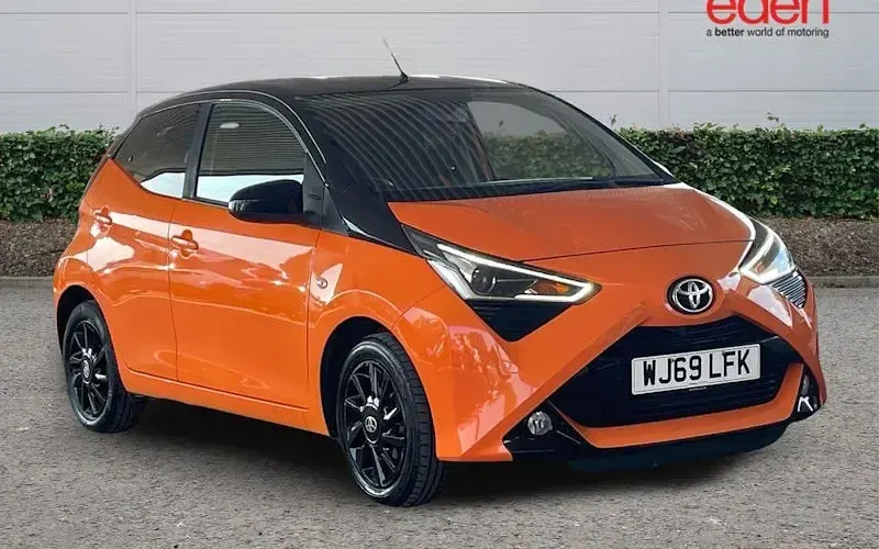 Used Toyota Aygo X-cite 72 HP (52 kW) 2019 Hatchback