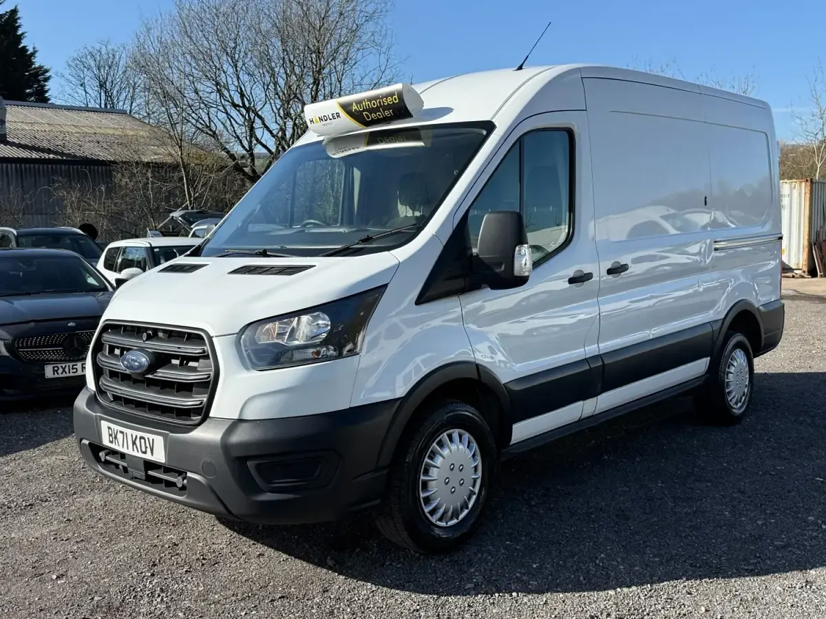 Używany Ford Transit 105 KM (77 kW) 2022 Biały Van