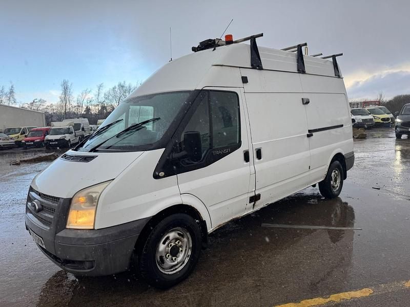 Used Ford Transit 125 HP (91 kW) 2014 White Van