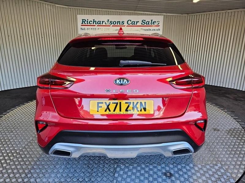 Used Kia XCeed 158 HP (116 kW) 2021 Red SUV
