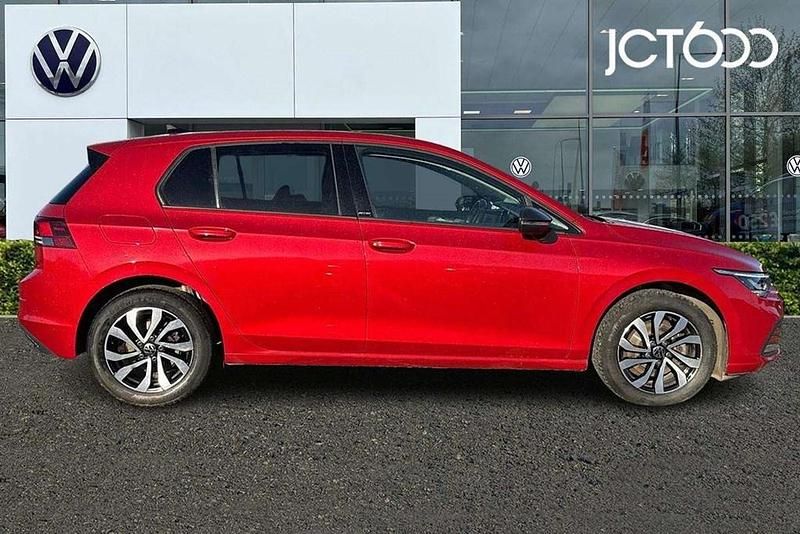 Used VW Golf VII Active 2021 Red Hatchback