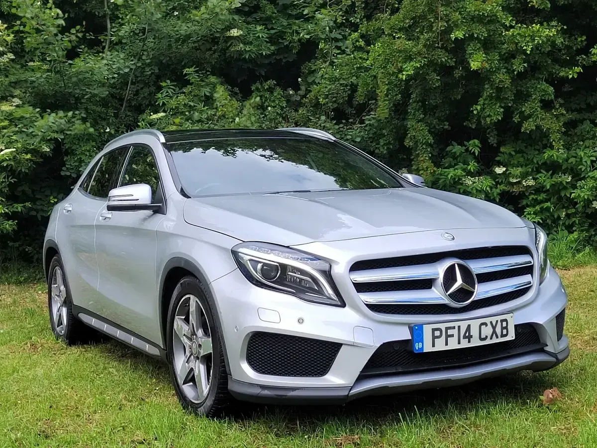 Used Mercedes GLA200 AMG line 134 HP (98 kW) 2014 Silver SUV