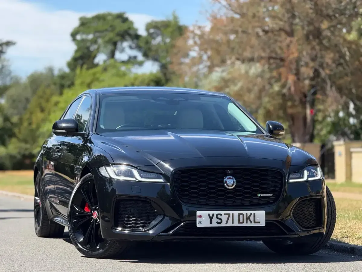 Used Jaguar XF R-Dynamic 204 HP (150 kW) 2021 Black Sedan