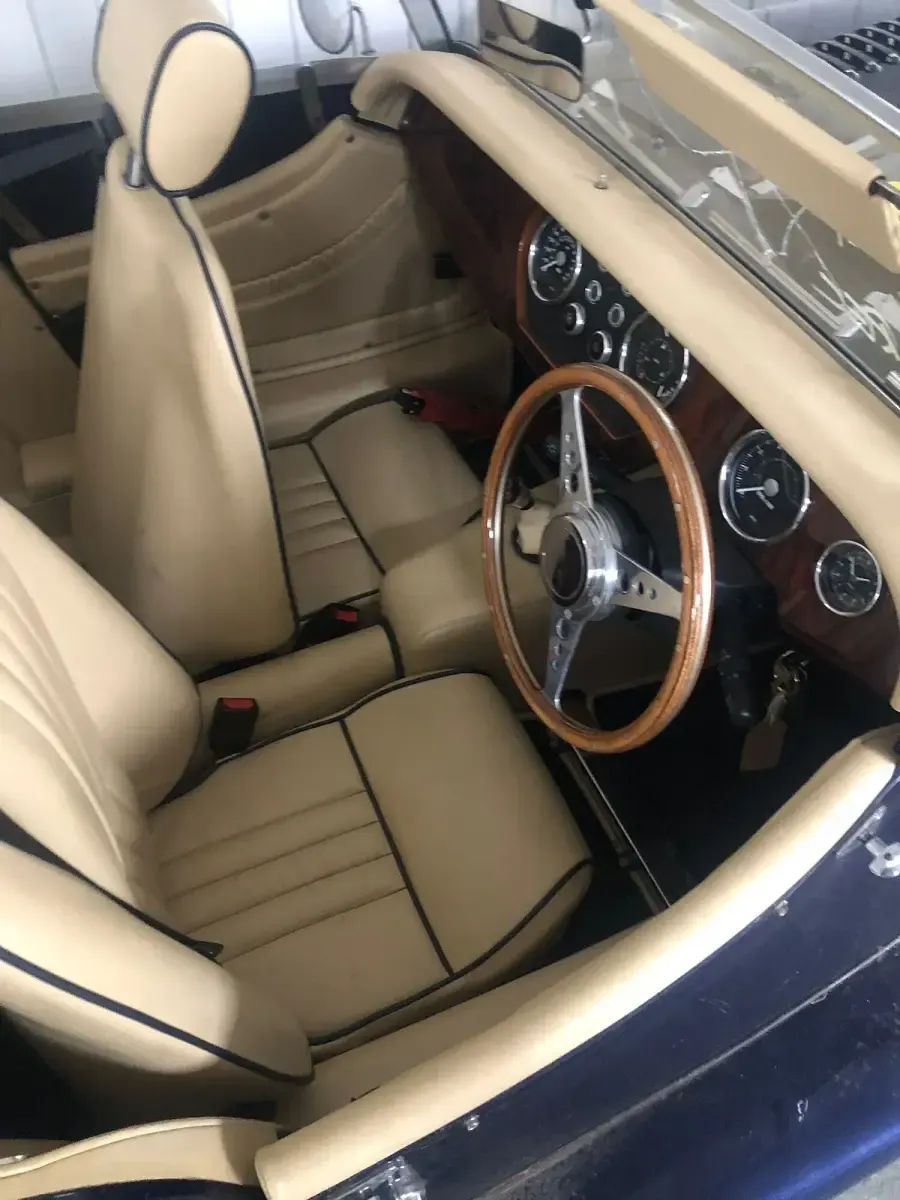 Used Morgan 4/4 112 HP (82 kW) 2013 Blue Cabriolet