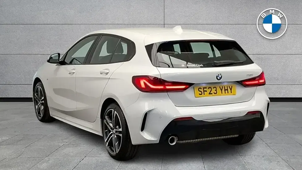 Used BMW 118 M Sport 136 HP (100 kW) 2023 White Hatchback