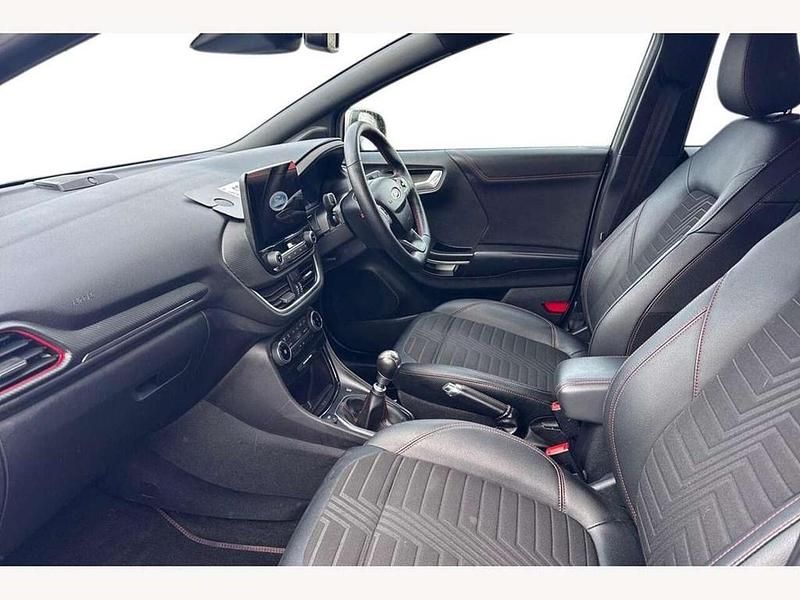 Used Ford Puma ST-Line X 125 HP (91 kW) 2023 Silver SUV