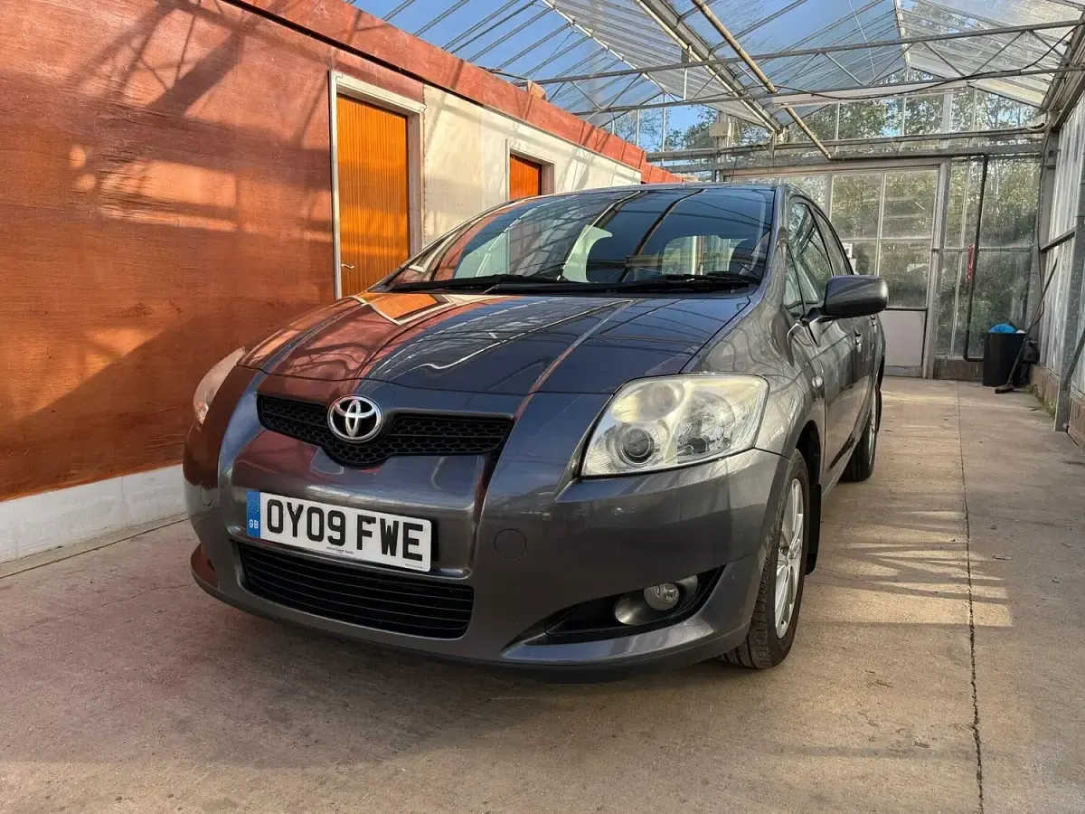 Used Toyota Auris 2009 Grey Hatchback
