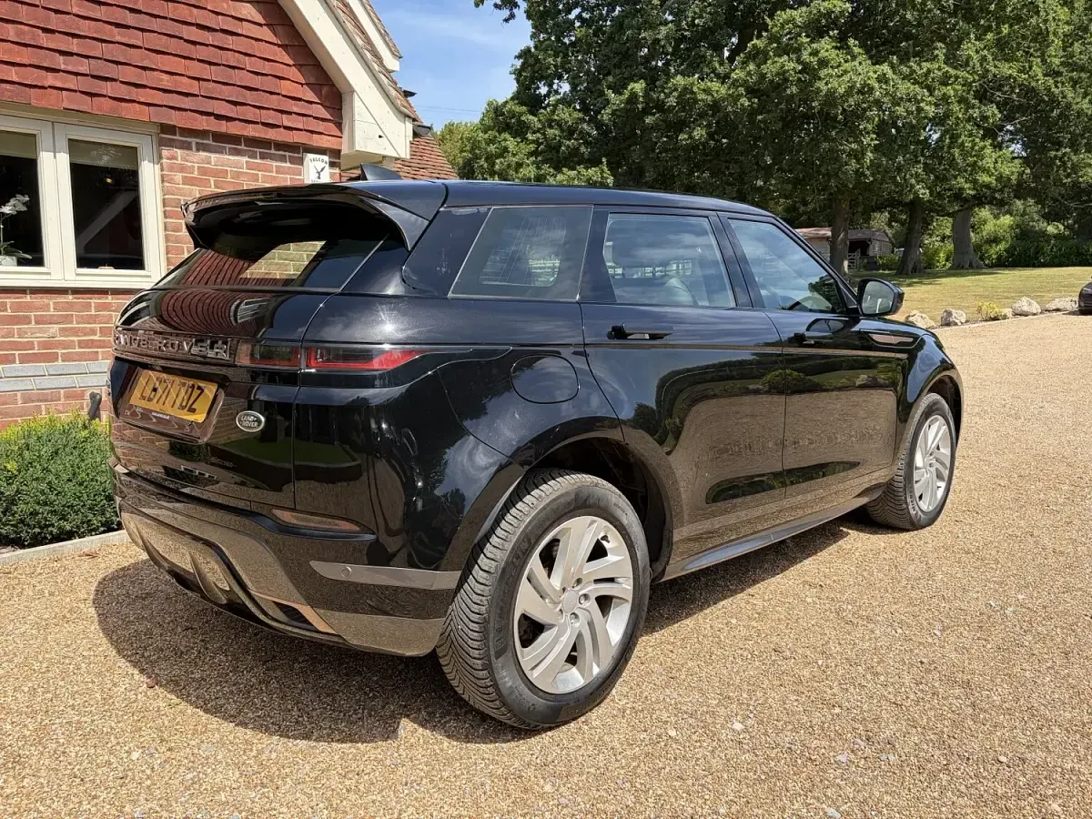 Used Land Rover Range Rover evoque R-Dynamic 309 HP (227 kW) 2022 Black SUV