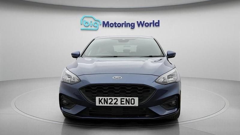 Used Ford Focus ST-Line 125 HP (91 kW) 2022 Blue Hatchback