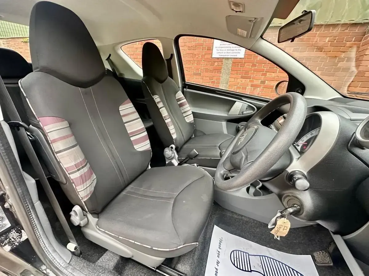 Usado Citroën C1 VTR Sport 68 HP (50 kW) 2009 Preto Citadino