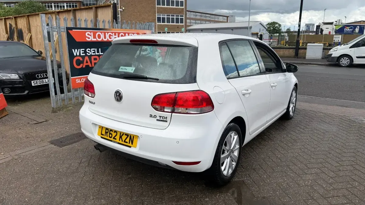 Second-hand VW Golf VII Match 140 CP (102 kW) 2012 Alb Hatchback