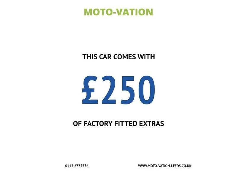 Used Nissan Note Acenta Premium 80 HP (58 kW) 2015 White Hatchback