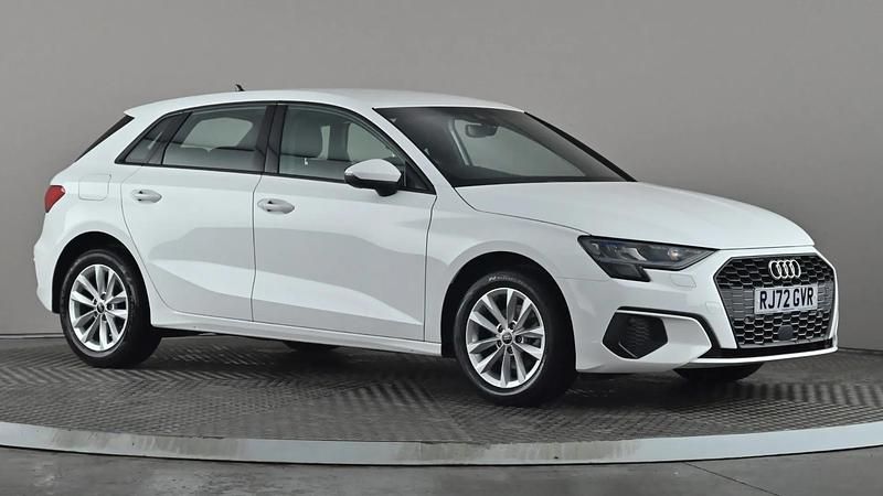 Used Audi A3 Advanced 110 HP (80 kW) 2023 White Sedan