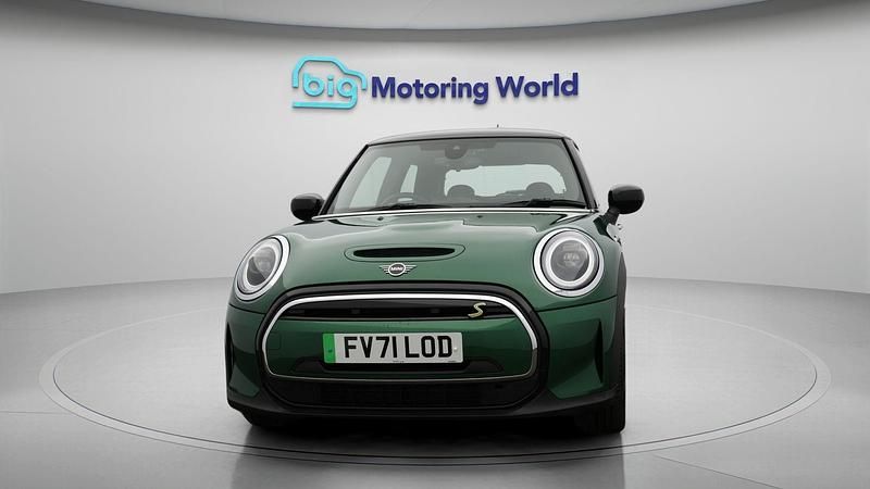 Used Mini Cooper SE Hatch 133 kW (181 HP) 2021 Hatchback
