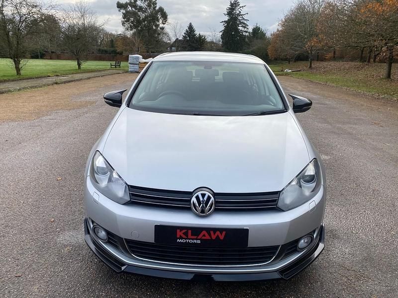 Used VW Golf VII Match 122 HP (89 kW) 2012 Silver Hatchback