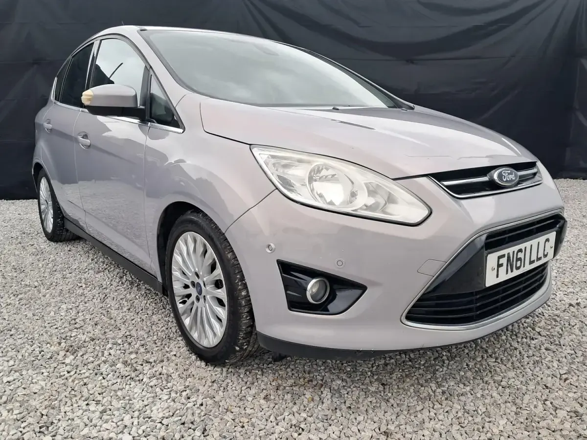 Używany Ford C-MAX Titanium 115 KM (84 kW) 2011 Srebrny Minivan