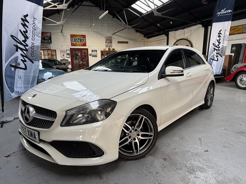 Used Mercedes A160 AMG line 102 HP (75 kW) 2018 White Hatchback