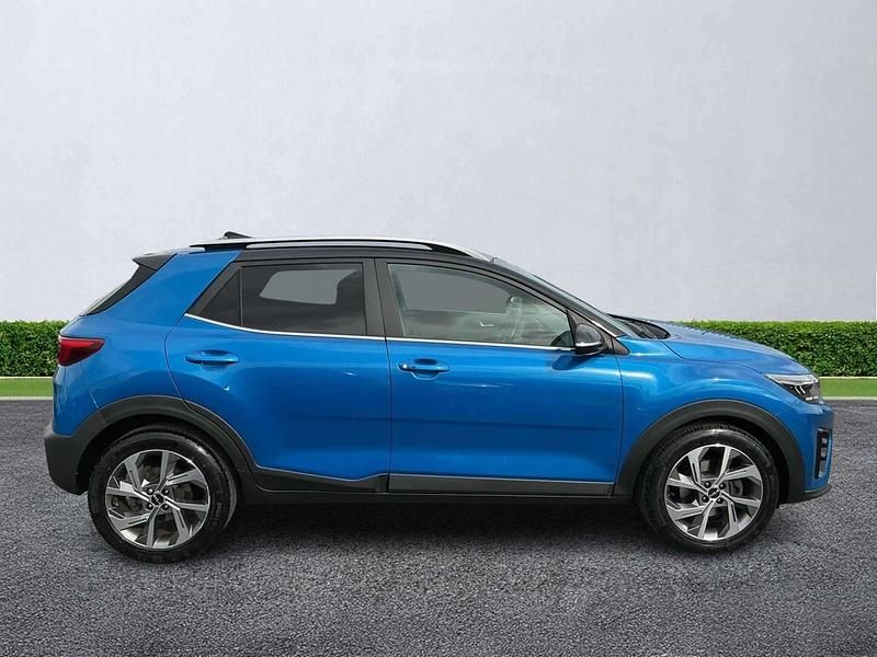 Used Kia Stonic GT-Line S 100 HP (73 kW) 2022 Blue SUV
