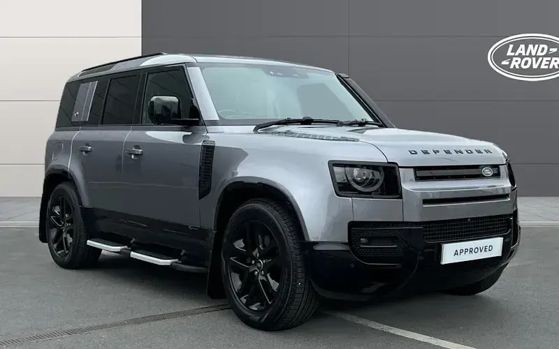 Used Land Rover Defender SE Dynamic 249 HP (183 kW) 2021 SUV