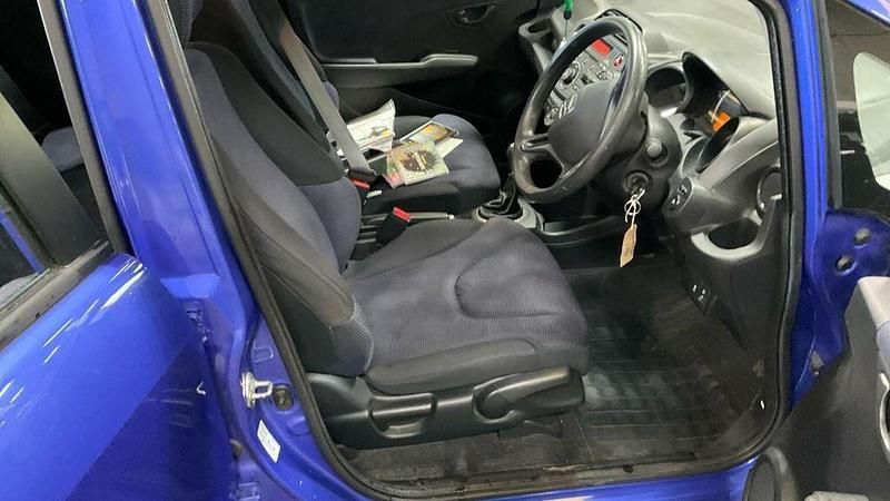 Used Honda Jazz S 2014 Blue Hatchback