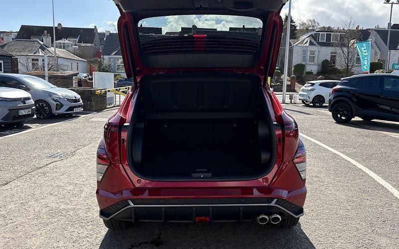 Used Hyundai Kona N Line 138 HP (101 kW) 2025 Red SUV