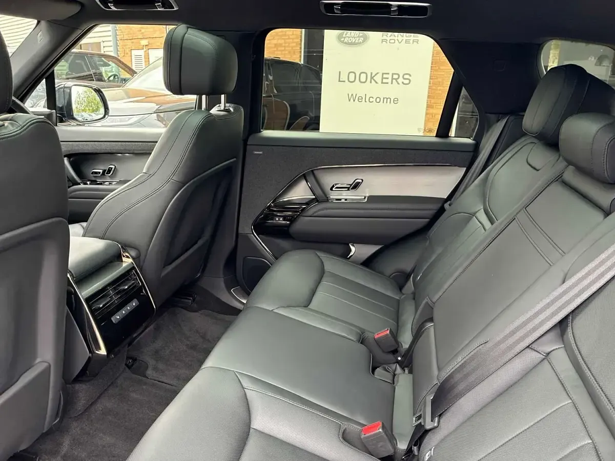 Used Land Rover Range Rover Sport SE Dynamic 2023 Blue SUV